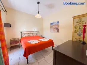 Villa Eleni Seaside Apartments-40 meters from Beach - Image 1