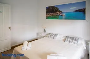 Guest House Ibiza - Image 3