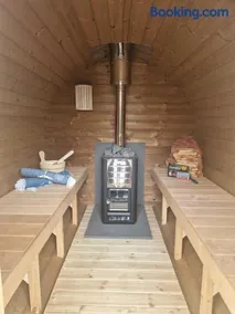 TETchalet met wellness tuin - Image 4