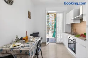 House Carletta 200m From The Sea - Happy Rentals - Image 3