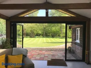 Garden View - Image 2