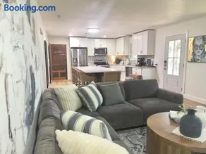 Brush Hill Lakehouse - Image 3