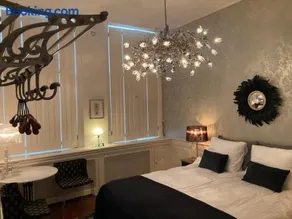 GuesthouseOne - Image 2