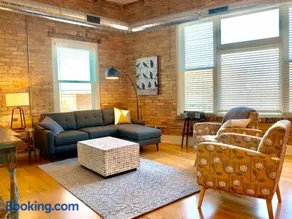 Historic Arts District Gastro Loft - Image 1