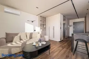 Air Conditioned Studio with Mountain View, Parking and Balcony by Noclegi Renters - Image 2