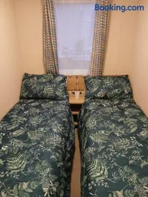 Warm and Cosy, Torbay Waterside Holiday Home - Image 5