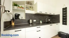3,5-Zimmer inkl Arbeitsplatz, WLAN & free Netflix, Amazon-Free Parken vollausgestattete Wohnung, 24h Check In - Image 5