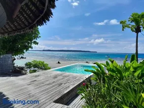 Black Pearl Resort - Image 1