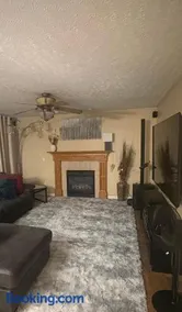 The Universal Home Stay - Image 4