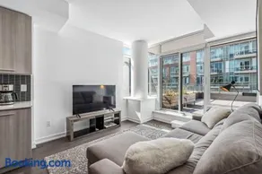 Stylish 2BR Urban Escape, BBQ, Private Terrace - Image 1
