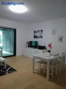 Italian Home - Image 3