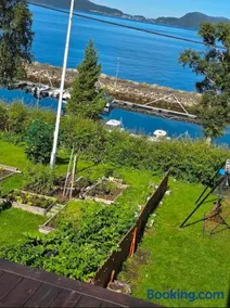Apartment with a view of the fjord - Image 3
