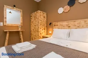 Ioanna Studios - Image 1