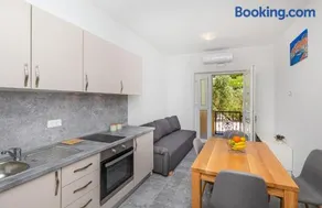 Olive tree apartment 1 - Image 4