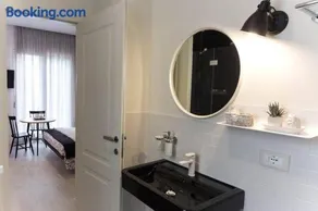 Le Stanze Guesthouse - di fianco alla Casa di Cura Montanari - Image 1