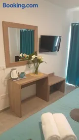 Manoli Apartments - Image 3