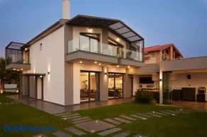 Villa OMNIA - Luxury Bound on Earth - Image 3