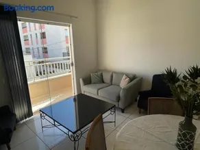 Apartamento espaçoso de 3 quartos - Image 4