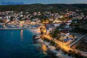 Spacieuse maison de vacances avec barbecue, piscine privée et terrasse | À côté de la plage - Image 5