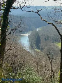 Riverside Stay - Image 3