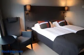 Zefyr Hotel - Image 2