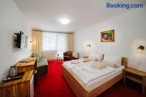 Hotel Elenka - Image 2
