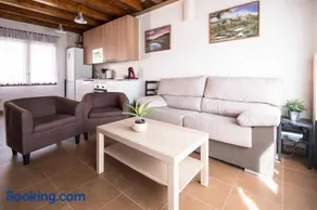 Apartamentos LA PARRA - Image 2