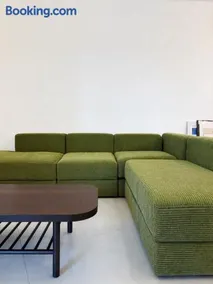 Jerusalem Central - Spacious 3 Bedroom - Image 2