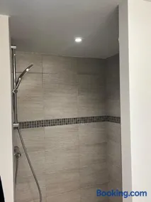 bien etre romantique avec son jacuzzi - Image 2
