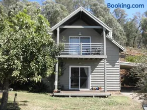Captain Moonlight Cottage - Image 1