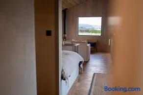 Lir View at The Botháns - Image 3