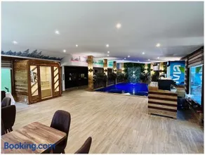 Villa Almedina Spa - Image 4