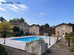 Domaine clos et arboré de 3 ha avec deux maisons - Image 5