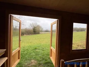 Simple Basketmakers Hut Cabin for Two - Image 4