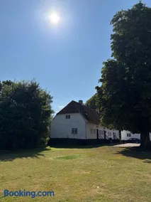 The South Wing at Højbygård - Image 4