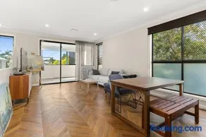Cozy Retreat with central AC Entire place - Image 2