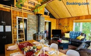 Zenitude 2, Beachfront chalet, hot tub,Lac Simonet - Image 5