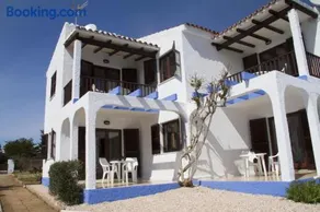 Estudios Blue Beach by Escape Home - Image 3