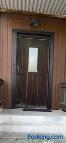 Mindre lägenhet med stora möjligheter - Image 3