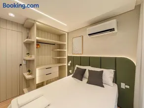 Moderno, luxuoso, exclusivo em ótima localização - Image 2
