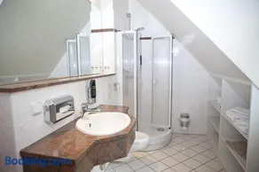 Hotel Alte Schule - Gasthaus Rose - Image 2