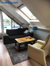 B & B Nomad - Image 5