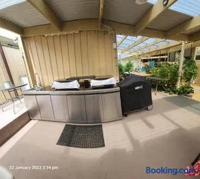 Traplins Accomodation - Image 5