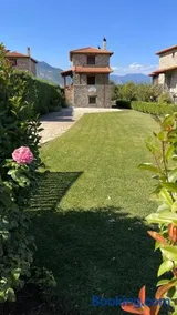 Mountain View - Full Villa - Image 2