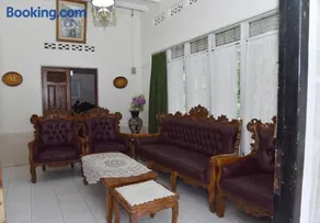 Maya Sari Cottage Pandai Sikek - Image 1