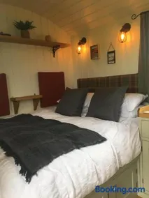 40 Bernisdale - Shepherds Hut - Image 3