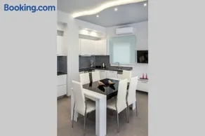 Isalos Apartment - Image 2
