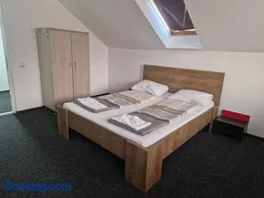 BigCitty Rooms - Image 1