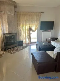 Katerini Family Home - Image 1