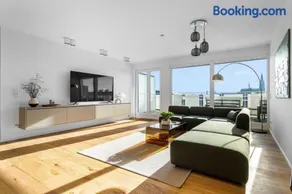 Exclusive penthouse - loft with private parking overlooking cologne cathedral - Image 1